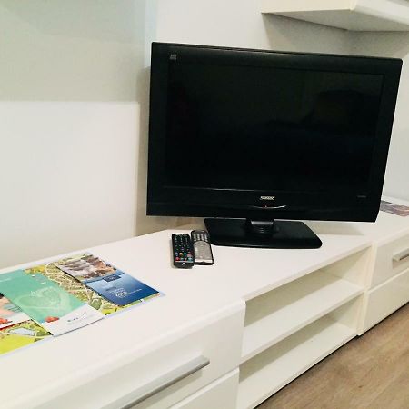 Miracle Apartman Sarvar Apartment Exterior foto